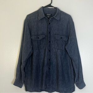 Eddie Bauer | Linen chambray blue denim look button down shirt Women’s size M